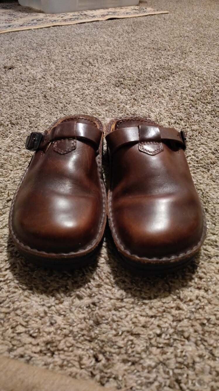 Brown leather Naot slip size 7.5